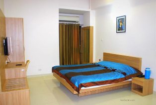 guest-super-deluxe-rooms-balaji-bhawan