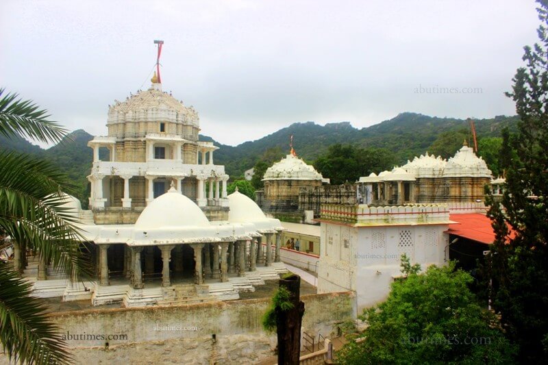 delwara-jain-temple-mount-abu-01