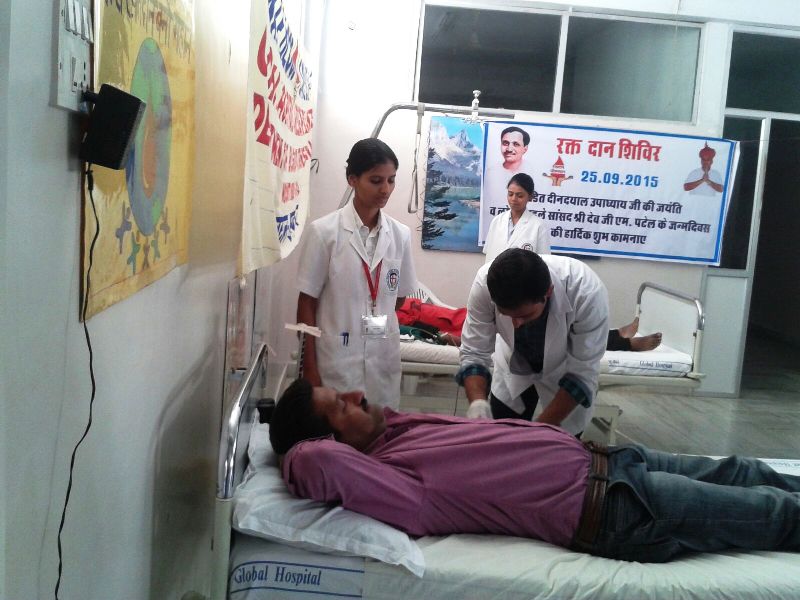 blood-donation-camp-29-9-2015-3