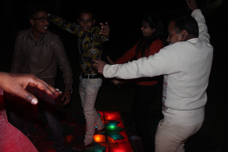 hill-village-n-garden-retreat-mount-abu-new-year-party-9