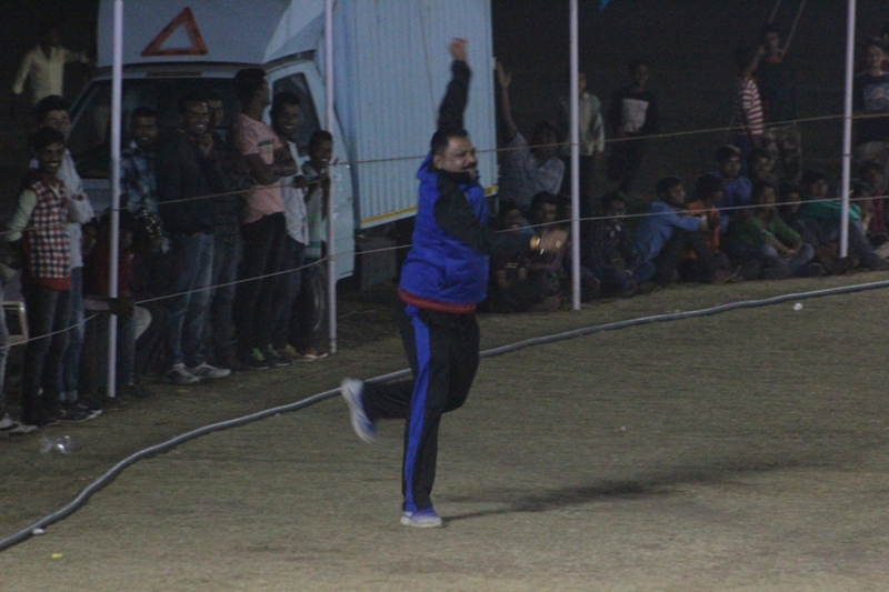 mount-abu-mpl-2016-night-cricket-tournament-final-01