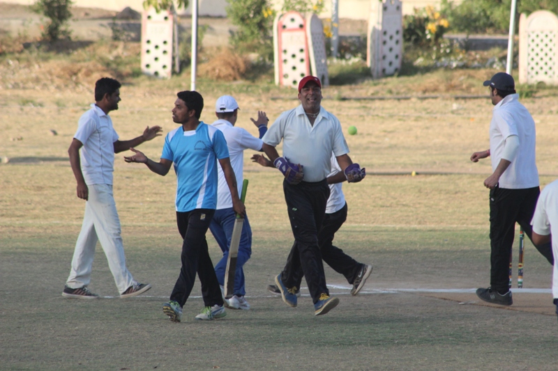 mpl-mount-abu-day-2-night-cricket-02