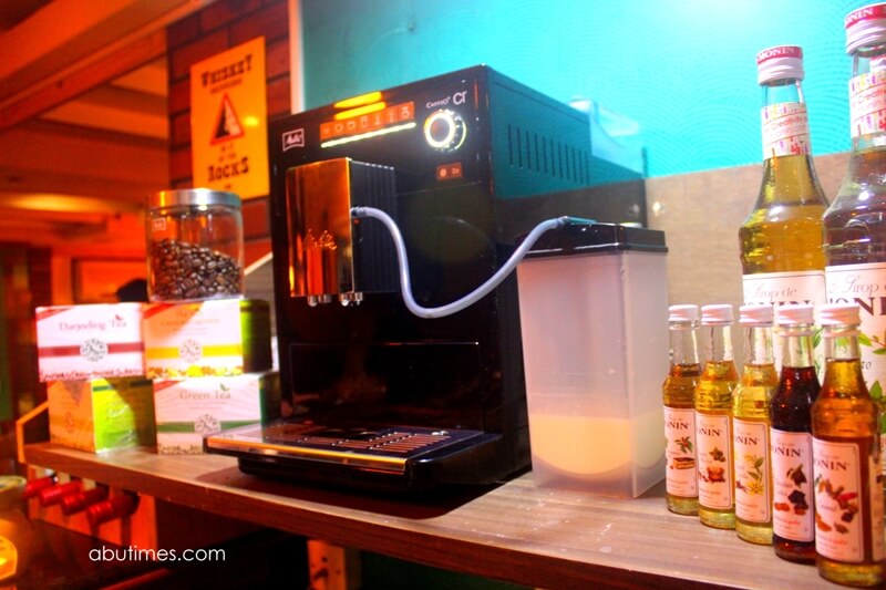 chacha-inn-mount-abu-coffee-bar-11