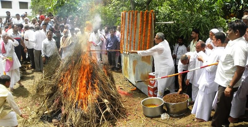 badri-das-mataji-mount-abu-funeral-10