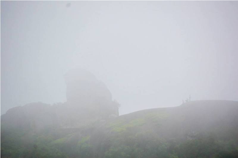 latest-n-exclusive-photos-of-fog-monsoon-in-mount-abu-7