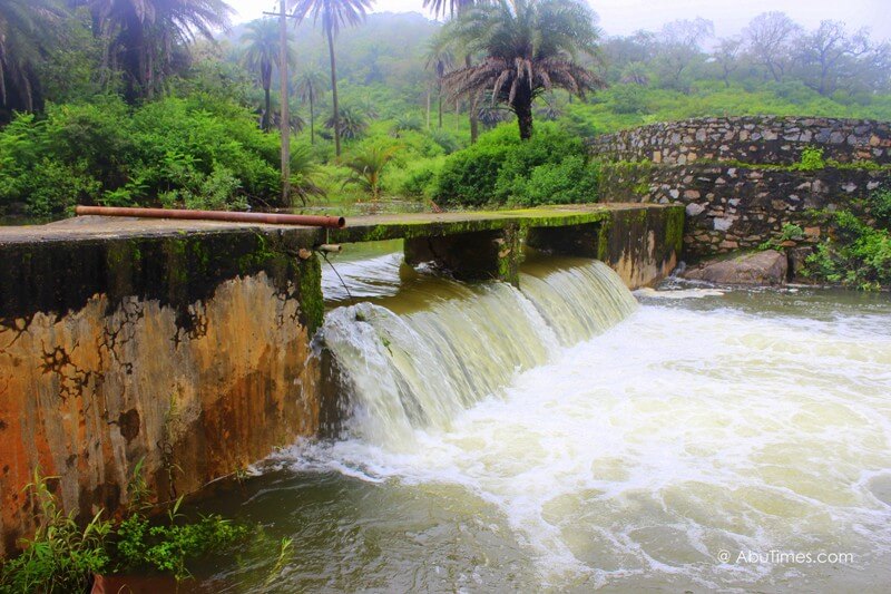 lower-kodra-dam-overflowing-mount-abu-6