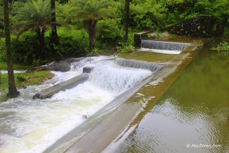 lower-kodra-dam-overflowing-mount-abu-9