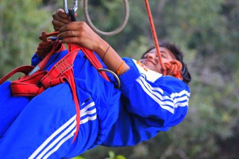 adventures-mount-abu-river-cross-4