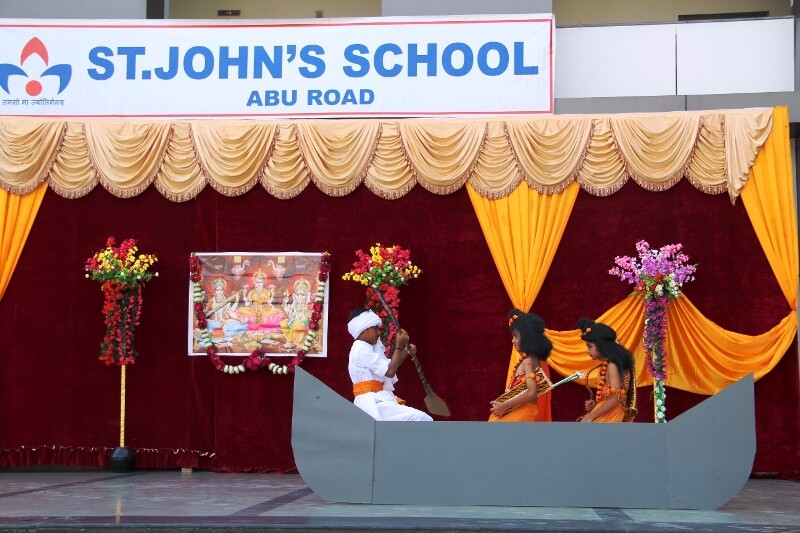 dwali-celebration-st-johns-school-aburoad