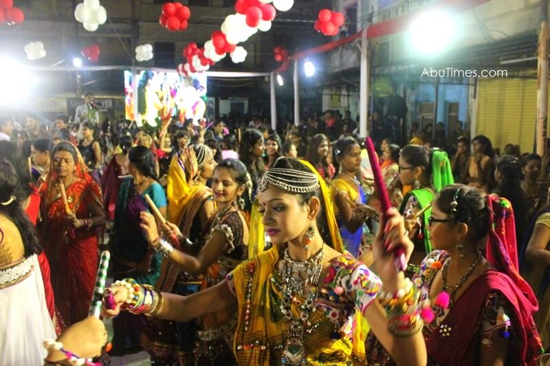 poonam-garba-2016-ajad-maidan-abu-road-19