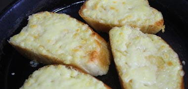 garlic bread