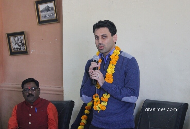 sdm-mount-abu-arvind-poswal-farewel-news-6