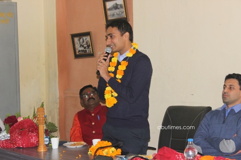 sdm-mount-abu-arvind-poswal-farewel-news-7