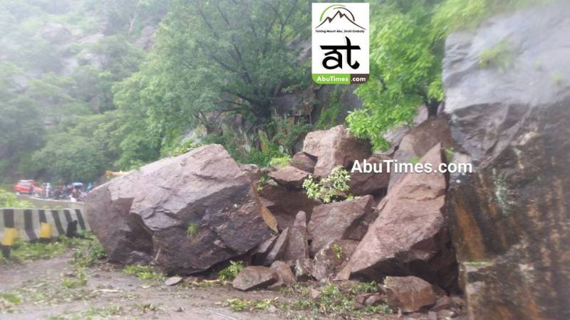 landslide mount abu 2017