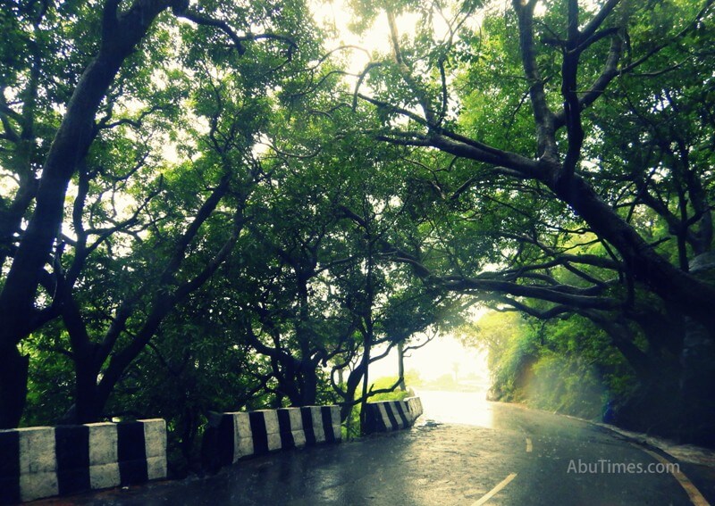 waterfalls in mount abu