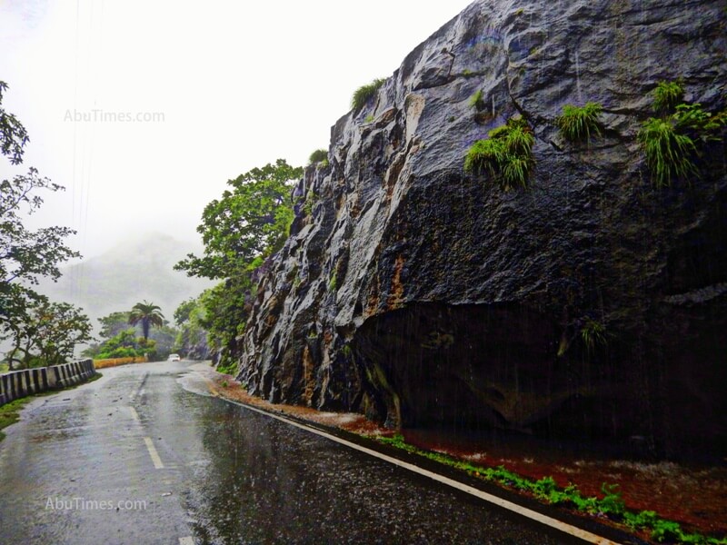 waterfalls in mount abu