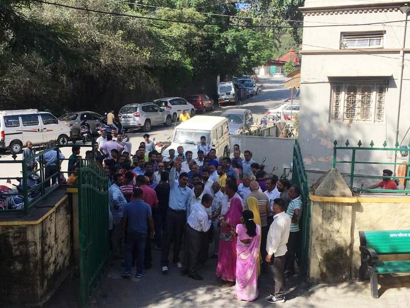 mount abu protest for building bylaws
