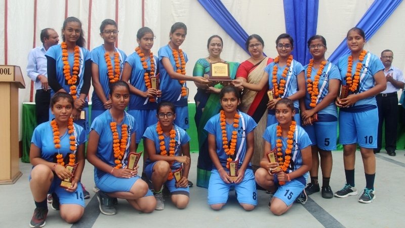 सेंट जाॅन्स स्कूल ने 64वीं जिला स्तरीय खेलकूद प्रतियोगिताओं में विशिष्ट प्रदर्शन किया