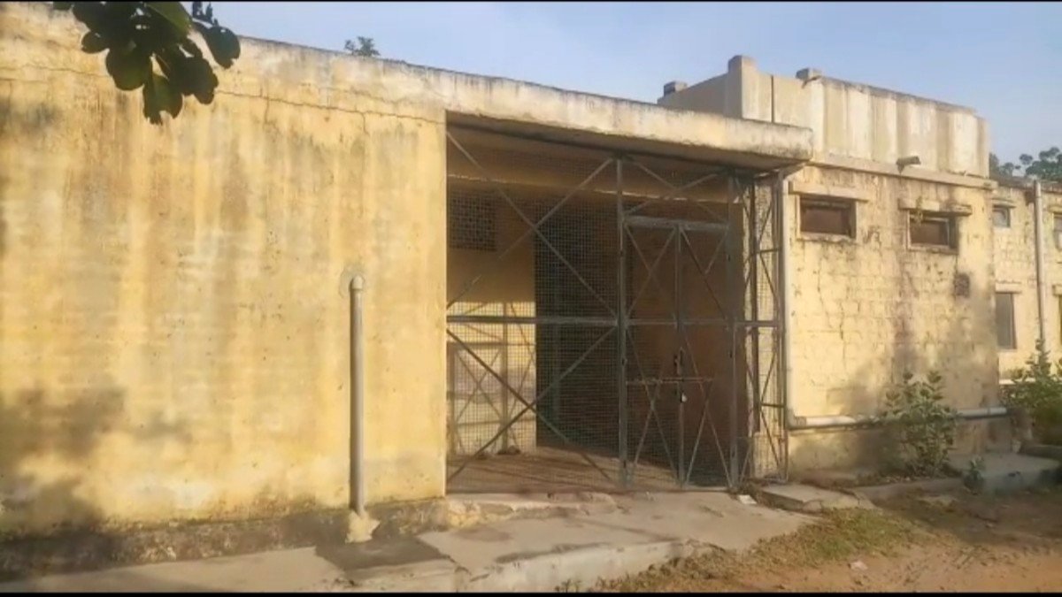 महिला ने बच्चो के साथ टंकी में कूद कर कि खुदकुशी: शिवगंज