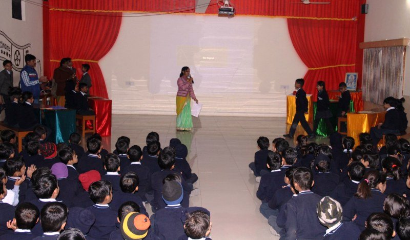 सेंट जाॅन्स स्कूल में ’ब्रेन ओ वीटा’ प्रतियोगिता का आयोजन