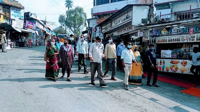 करोना के विरुद्ध जन आंदोलन अभियान के अंतर्गत आज माउंट आबू में निकाली रैली