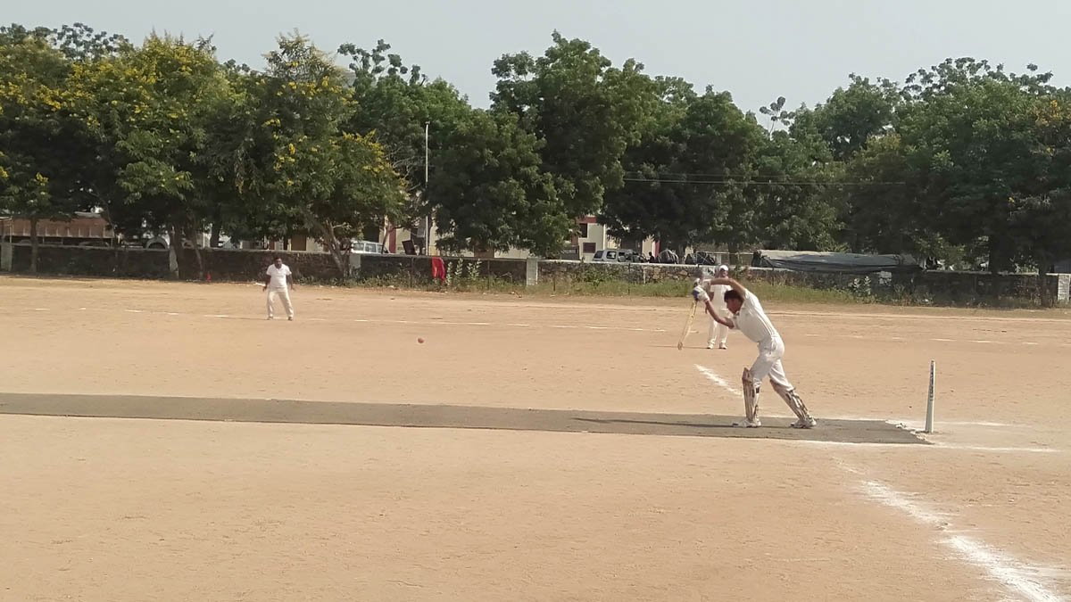 जिला स्तरीय सीनियर क्रिकेट प्रतियोगिता के चौथा दिन का हाल: सिरोही