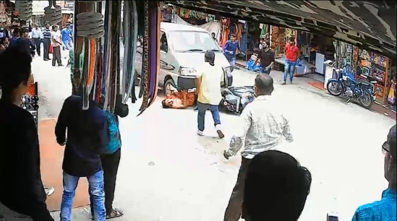 नशे में धुत कार चालक ने महिला को गाडी के आगे घसीटा, संदल अरोरा की सूझभुज से बची जान [देखे विडियो]