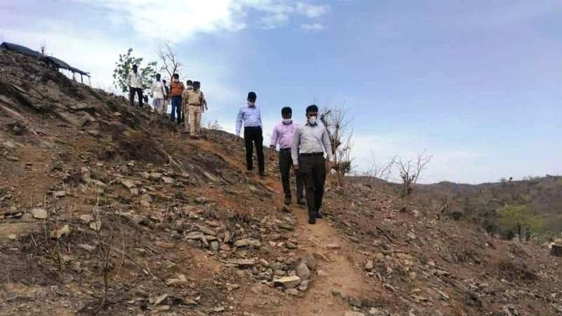 जिला अधिकारियो ने किया फ्लैग मार्च: आबूरोड
