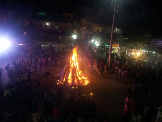 बुराई पर अच्छाई की जीत अवश्य होती है : होली दहन