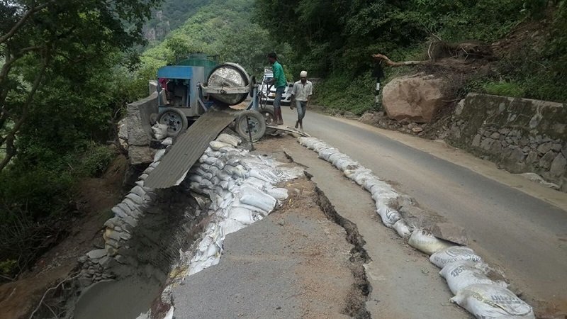 Mount Abu roads are now finally repairing