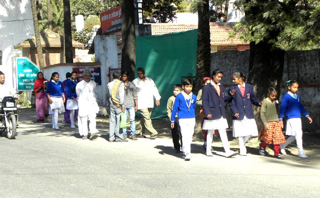 कॉन्वेंट स्कूलों का शीतकालीन अवकाश आरम्भ