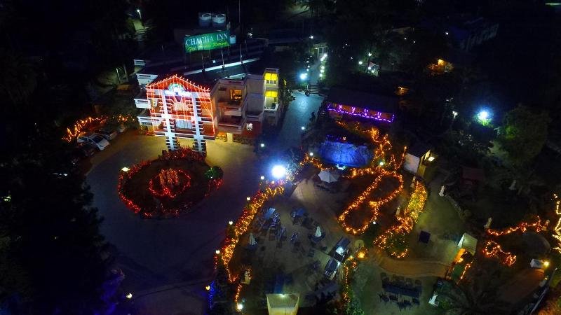 New year party 2018 in the gardens of Hotel ChaCha Inn, Mount Abu