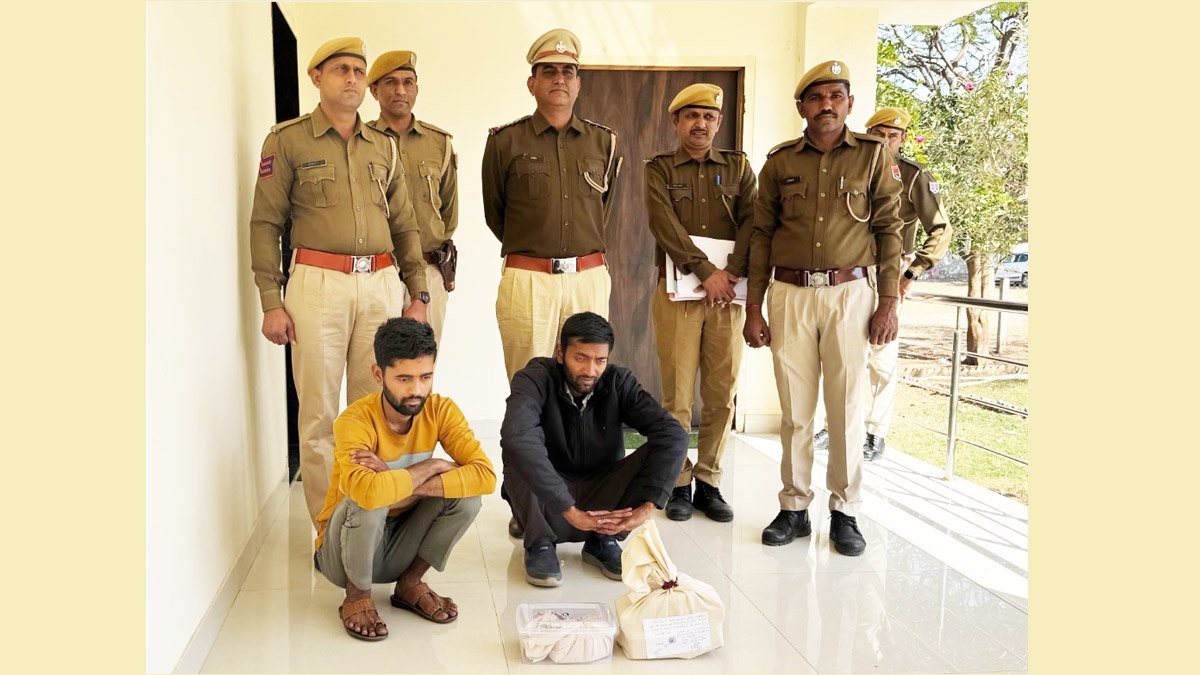 माउंट आबू पुलिश की कामयाबी, चौर नौकर को पकड़ा