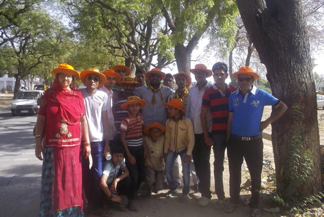 किवरली गाव के श्रद्धालू भक्त पैदल सुंधामाता दर्शन के लिए रवाना हुए