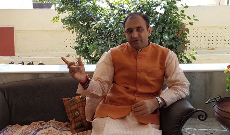 टोल नाके का ठेका आबू वासियों के हितों पर कुठाराघात : देवासी