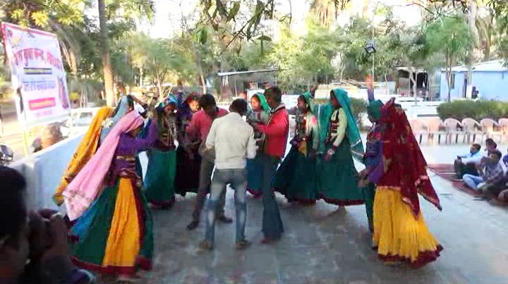 नेहरू युवा केन्द्र के युवाओ ने बिखेरी राजस्थान के संस्कृति की झलक: माउंट आबू