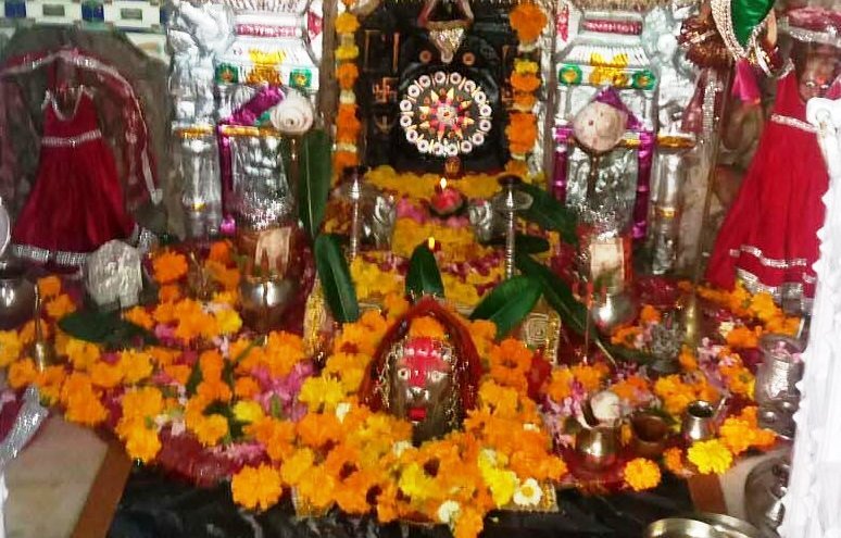 देवनगरी कहालाने वाला जिला 'सिरोही' के प्राचीन मंदिरो का विकास कर उन्हें धार्मिक पर्यटन तीर्थ बनाने की बने योजनाये
