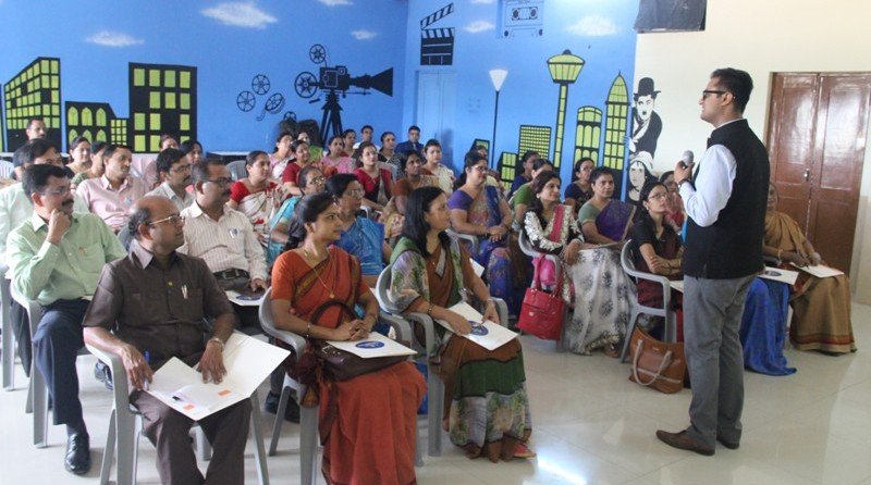 सेंट जाॅन्स स्कूल में कार्यषालाऐं आयोजित