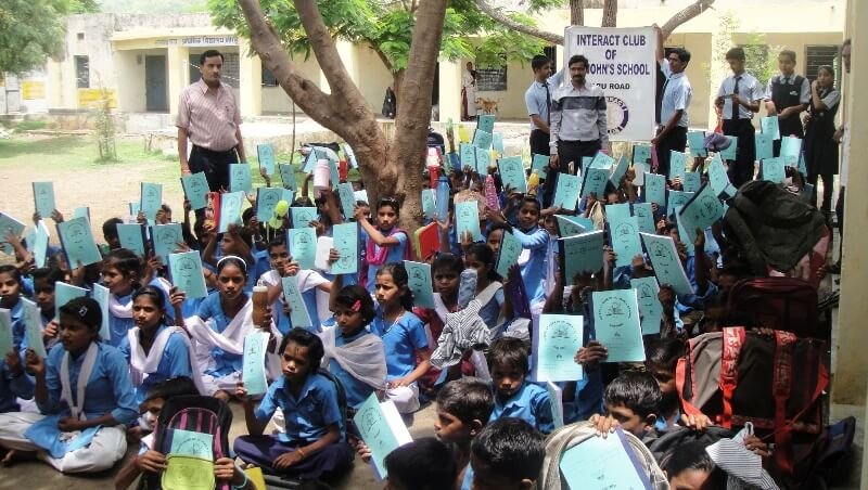 सेंट जाॅन्स स्कूल के विध्यार्तियो की प्रकर्ति और विद्या के हित में अनोखी कोशिश