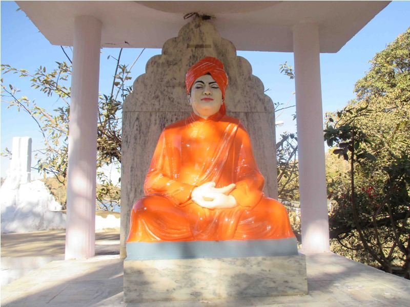 स्वामी विवेकानंद जयंती पर उनके द्वारा माउंट आबू में बिताये समय पर ख़ास खबर