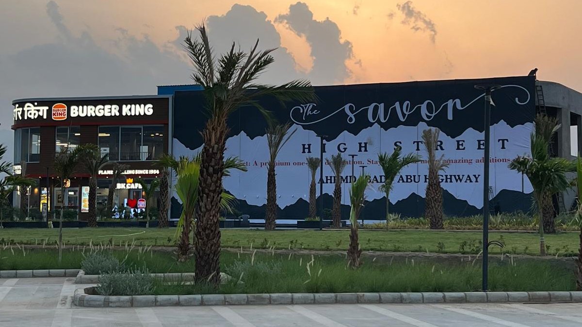 THE SAVOR HIGH STREET