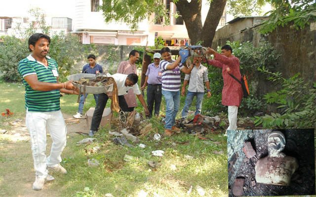 Vande Matram Seva Samiti Abu Road Undertaking Gandhi Park Cleanliness Mission