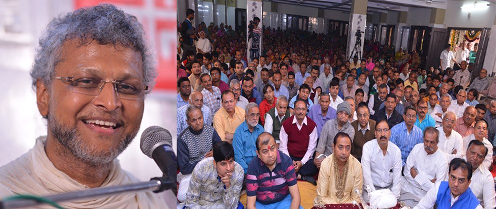 जैन वीसी में आचार्य श्री के प्रवचन में धर्मप्रेमीयो का ताता