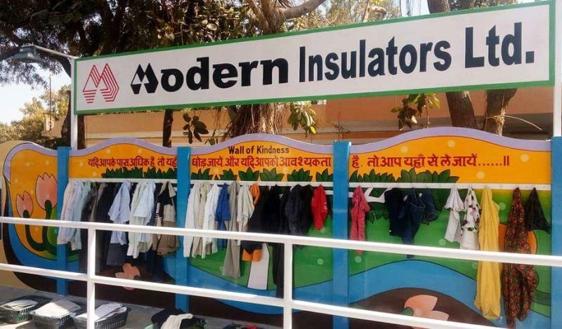 आबूरोड़ में "भलाई की दिवार" से स्थापित हुई अच्छाई की एक नइ मिसाल