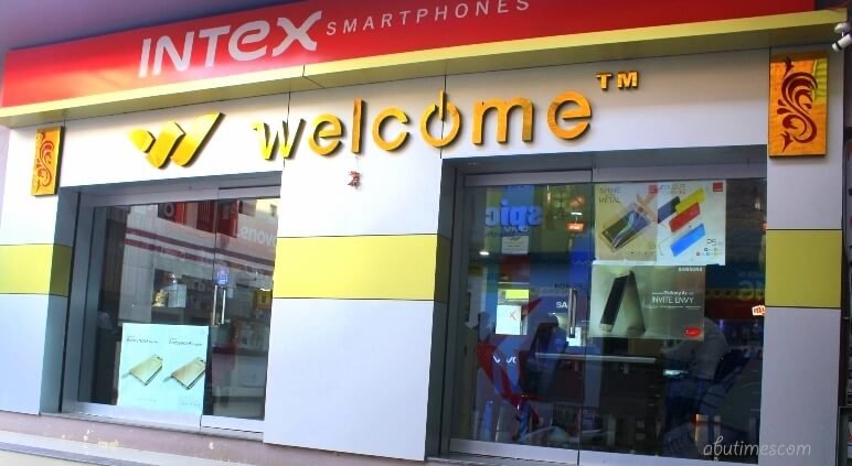 Name the latest gadget in the market and it’s available in 'Welcome Mobile Store'
