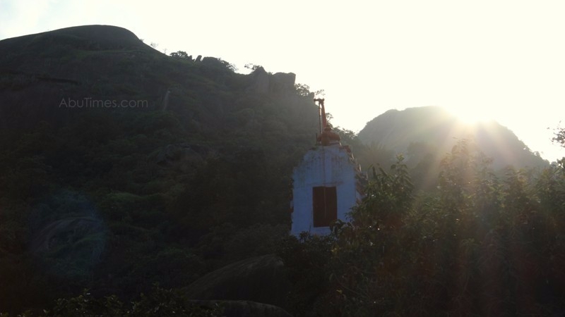 adhar-devi-temple-mount-abu-7