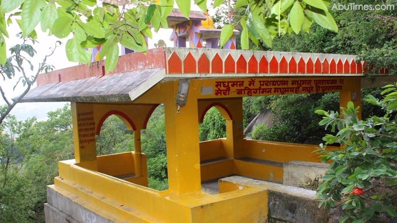 adhar-devi-temple-mount-abu-9