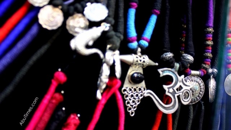 hl-arts- jewellery-mount-abu-pandents