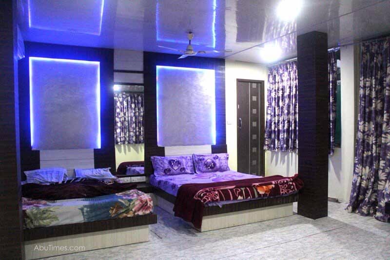 gree-n-view-hotel-mount-abu-four-bedded-luxury-rooms
