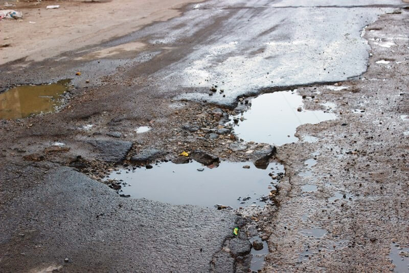 damaged roads mount abu